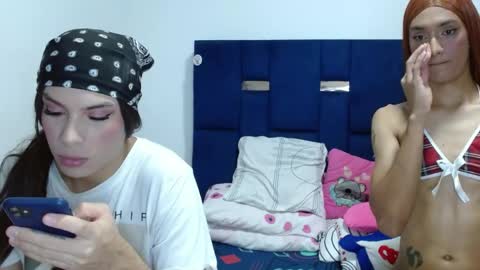 lolabloomx online show from May 30, 2:54 am