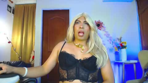 lorena_sexy__ online show from May 8, 4:14 pm