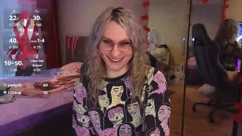Snapshot of lori_myaf chatting on September 18, 3:50 pm Lori ----------------------------------- online show from September 18, 3:50 pm