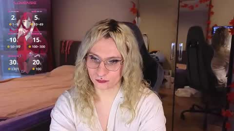 Snapshot of lori_myaf chatting on October 5, 2:50 pm Lori ----------------------------------- online show from October 5, 2:50 pm