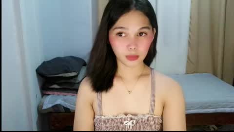 louilalicious online show from May 20, 12:44 pm