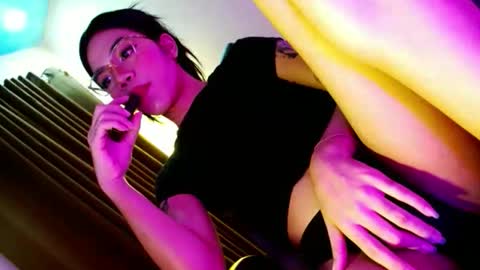 Seren online show from February 18, 7:05 am