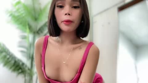 lovely_cittie18 online show from May 21, 4:30 am
