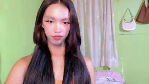 lovely_nephi_intown online show from February 22, 9:23 am