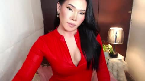 STWEET LINA online show from May 4, 6:24 pm