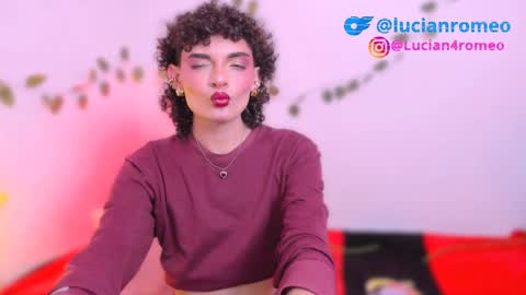 Lucy or Lucian 3 Come to my social Links3   online show from December 8, 8:51 am