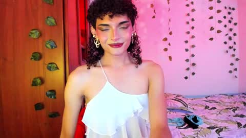 Lucy or Lucian 3 Come to my social Links3   online show from September 18, 9:31 pm