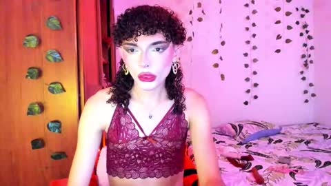 Lucy or Lucian 3 Come to my social Links3   online show from October 5, 4:24 am