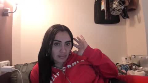 Luisa Monsters online show from December 19, 4:24 pm