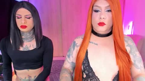 Lucy and Kristhy online show from November 16, 2:27 pm