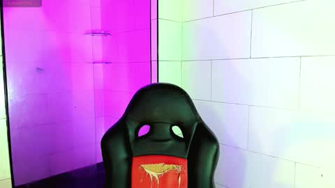 madiso_santiel online show from January 12, 6:59 pm