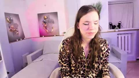 Medison online show from December 14, 1:44 am