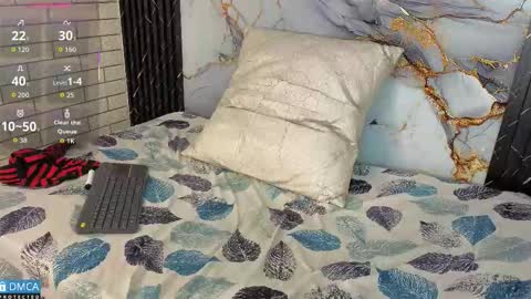 maevekuro online show from November 15, 4:10 am