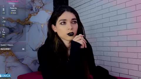 maevekuro online show from May 7, 3:24 am