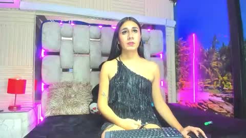 mahiara hot online show from May 27, 2:25 pm