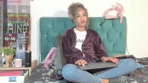 marfilastrom online show from May 24, 4:09 am