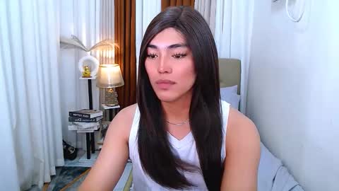 margauxein online show from January 14, 10:02 am