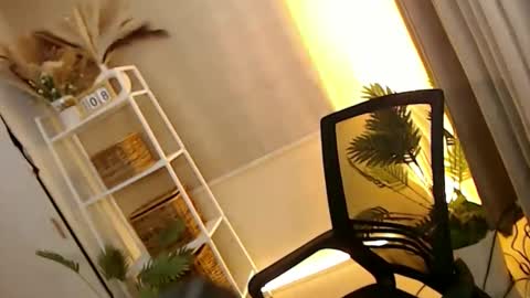 mariah_clara online show from January 9, 3:50 pm