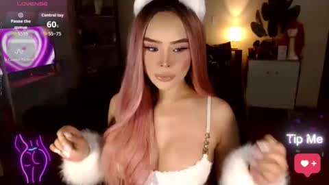 Maria online show from December 4, 7:51 pm