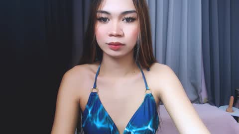 maxie greyson online show from December 16, 2:36 am