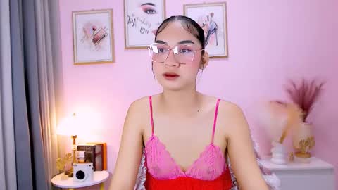 maxie greyson online show from February 14, 2:28 am