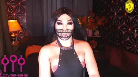 Snapshot of medusaprey chatting on February 21, 4:26 pm THE QUEEN ALPHA Queen Medusa Prey online show from February 21, 4:26 pm