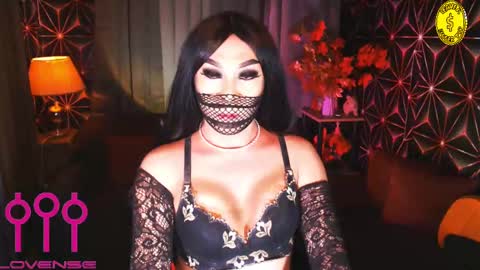 Snapshot of medusaprey chatting on March 3, 12:54 pm THE QUEEN ALPHA Queen Medusa Prey online show from March 3, 12:54 pm