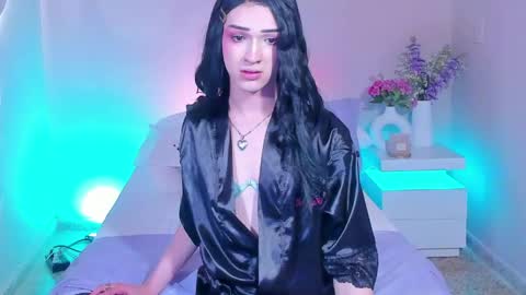 meganlust11 online show from April 28, 5:01 am