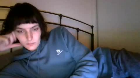 mia_177 online show from May 24, 11:24 pm