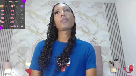Mia Hiills online show from May 19, 12:34 pm