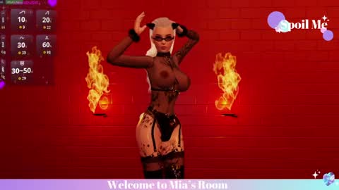 Mia online show from May 11, 4:04 pm