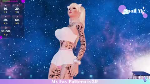 Mia online show from May 16, 6:07 pm