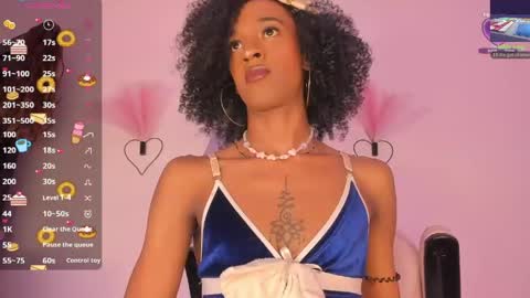 mia_royal online show from May 10, 2:33 pm