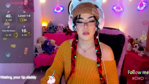   online show from November 6, 4:01 am