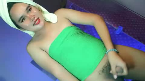 miss_horny139736 online show from May 22, 12:01 pm