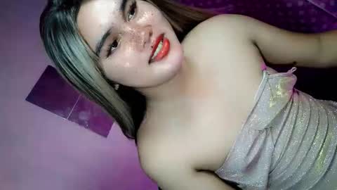 miss_horny139736 online show from May 29, 3:54 pm