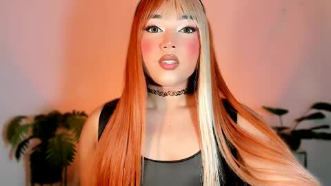 miss_zz online show from May 17, 12:59 pm