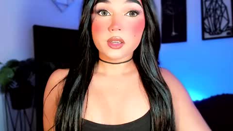 miss_zz online show from June 3, 6:55 pm