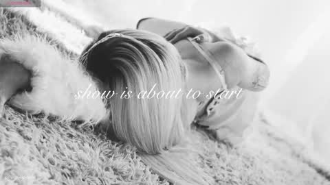 Chloe freelance model Please your thumbs up are important  online show from February 28, 11:33 pm