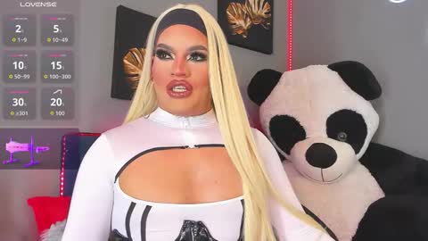 kassandra lazcano online show from January 8, 1:31 am