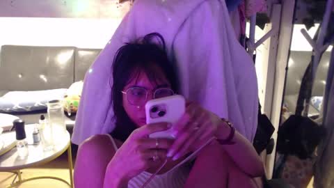 ELYSE A SIMPLE GIRL online show from December 2, 12:46 pm