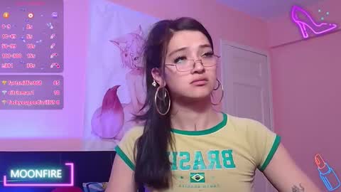 Nicky  online show from December 3, 2:38 am