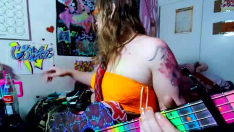 Cunty Luxxe online show from May 15, 5:49 am