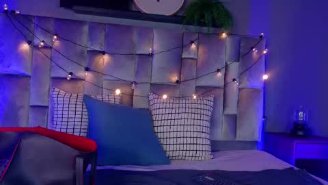  VICTORIA  online show from January 8, 7:51 pm