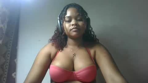 natachazz online show from May 23, 9:00 pm