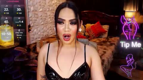 naughtyfridah online show from April 30, 5:39 pm