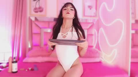 nefera_nox online show from December 23, 3:55 am