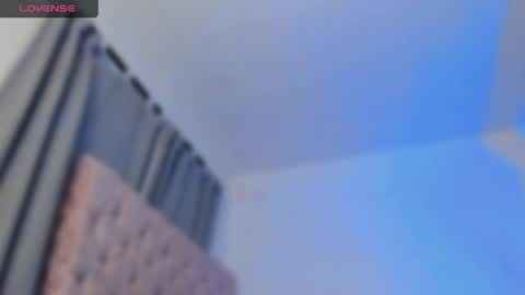 Ninon Beart online show from May 15, 4:32 am
