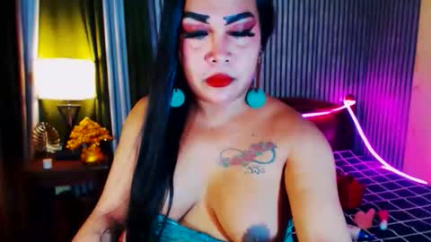 I AM YOUR MISTRESS YASSY DON T BE RUDE no ONE LOVE ME i KICK U online show from May 20, 12:11 pm