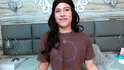 Oliver  online show from January 5, 10:50 pm